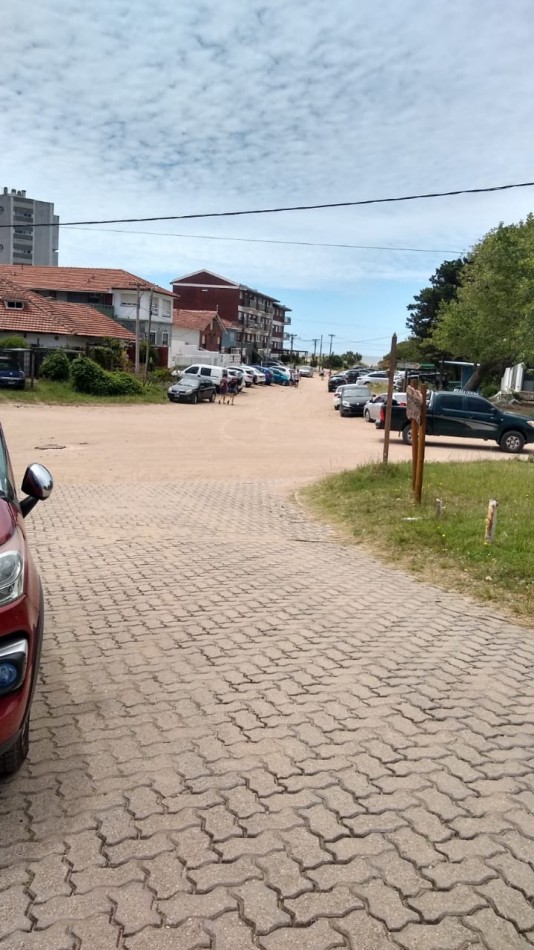 FRACCION DE TERRENO  A POCOS METROS DEL MAR